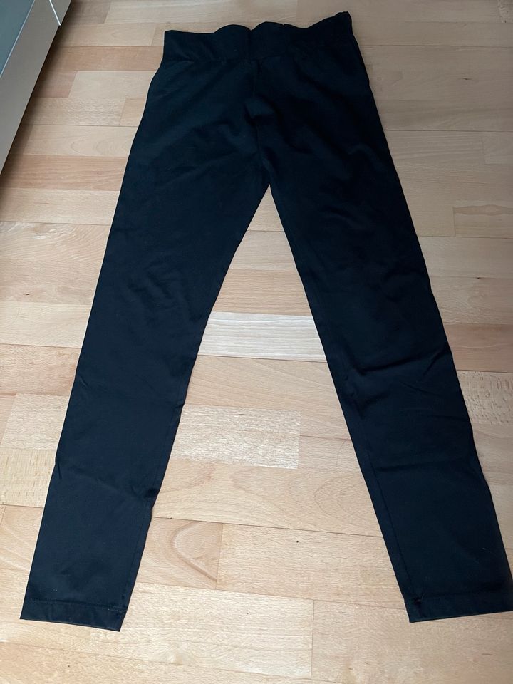 Gymnastikhose, Sporthose,Gr, M, 38,40,Calzedonia, schwarz in Köln