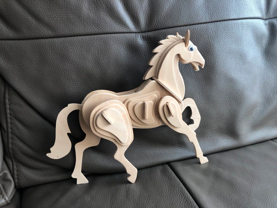 3D Puzzle Pferd Holzpferd Bausatz Pony Holzpuzzle in Potsdam