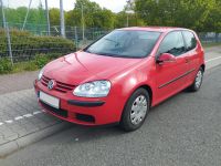 VW Golf V 1,6 Automatik 136200Km TÜV NEU Klima Efh CD Frankfurt am Main - Riederwald Vorschau