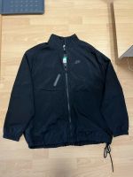 Nike Jacke. Neu. Neupreis 99,99€ Essen - Steele Vorschau