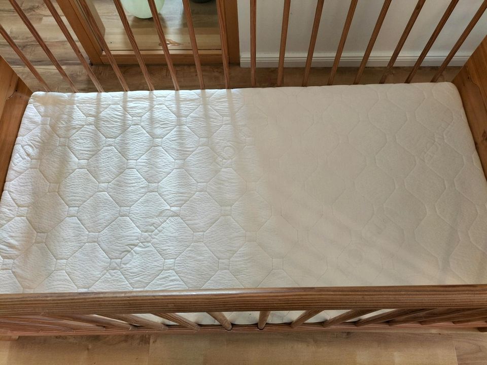 Kinderbett Matratze 70 × 140 cm in Hilgermissen