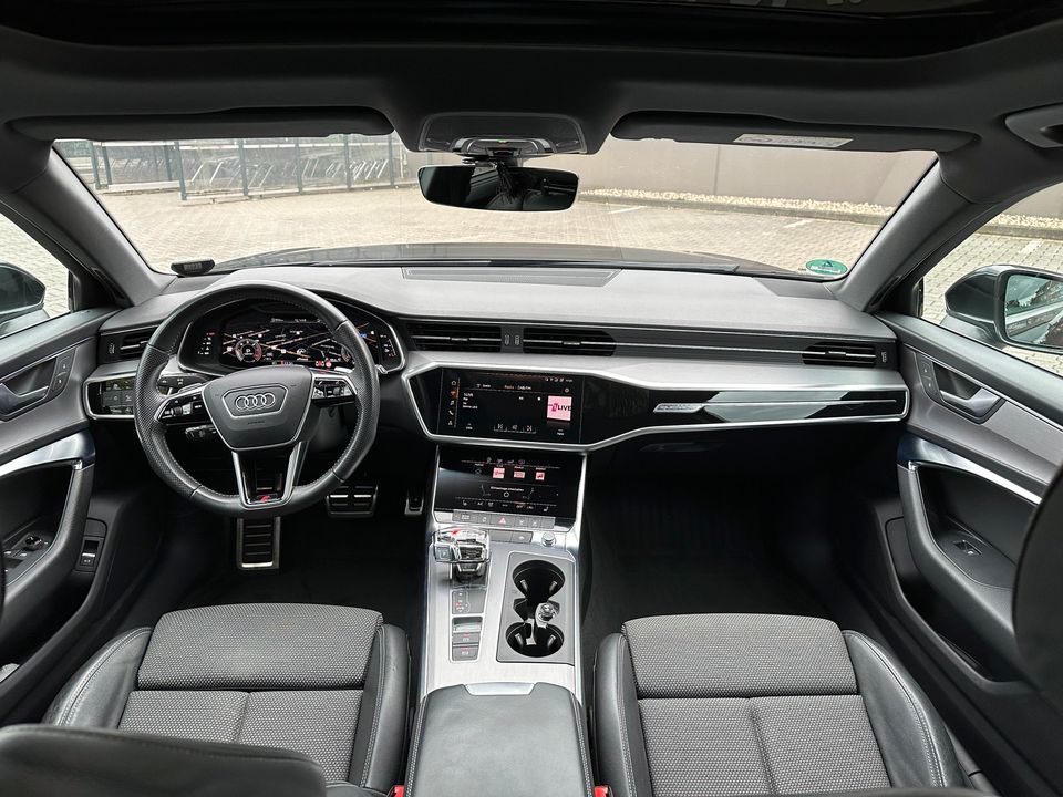 Audi A6 Avant 45TDI Quatro S Line Virtual /Panorama Dach in Oberhausen