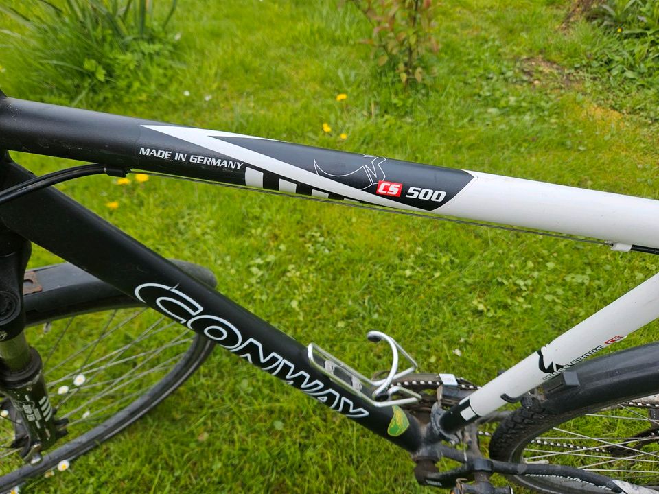 Conway CS500 Trekkingrad Fahrrad 28" in Langwedel