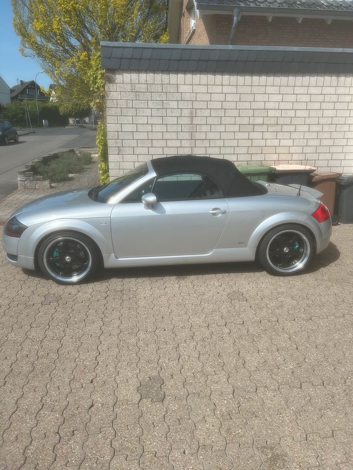 Audi TT 8n S Line APX Quattro 300 PS in Overath