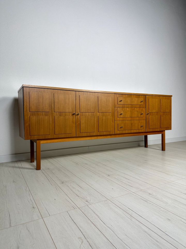 60er 70er Nussbaum Sideboard Kommode Schrank Retro Vintage in Köln