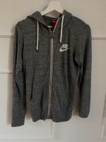 Nike, Sweatjacke, grau, Gr. S Niedersachsen - Oldenburg Vorschau