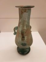 Wunderschöne Vase Römisch Replika! Gewicht 0,346kg Höhe ca. 17cm Nordrhein-Westfalen - Elsdorf Vorschau