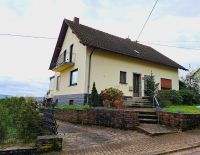 Freistehendes Wohnhaus mit großem Grundstück, Wintergarten, Pavillon und Fernblick in ruhiger Lage von Merzig-Schwemlingen Saarland - Merzig Vorschau