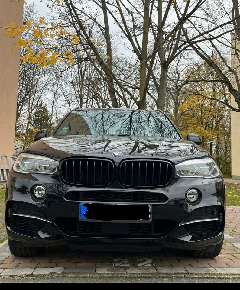 BMW X5 M50 M50d - in Mainz
