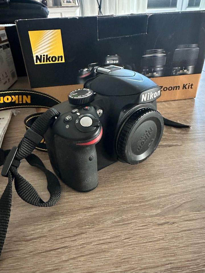 Spiegelreflexkamera Canon D3200 Double Zoom Kit in Raunheim