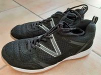 Turnschuhe Sportschuhe Hallenschuhe Gr. 38 schwarz Top Zustand Eimsbüttel - Hamburg Niendorf Vorschau