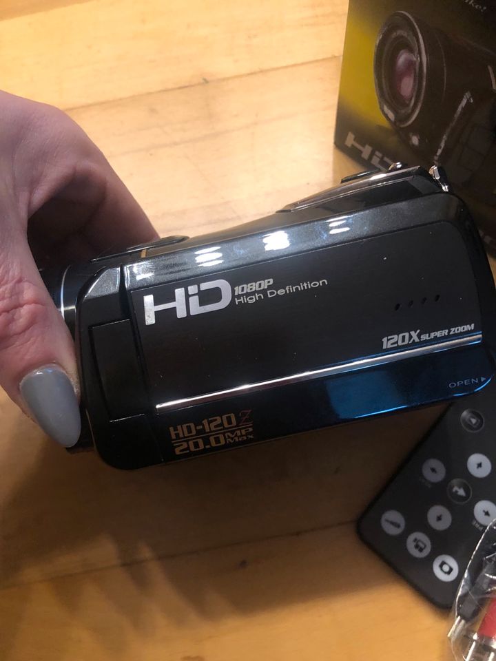 HD Videocam HD-120Z in Neuötting