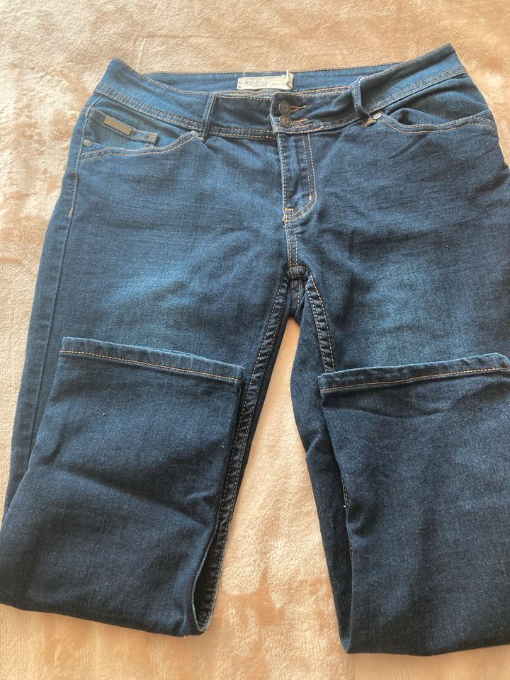 Zwei 7/8 Jeans Gr38 je 5€ in Heroldishausen