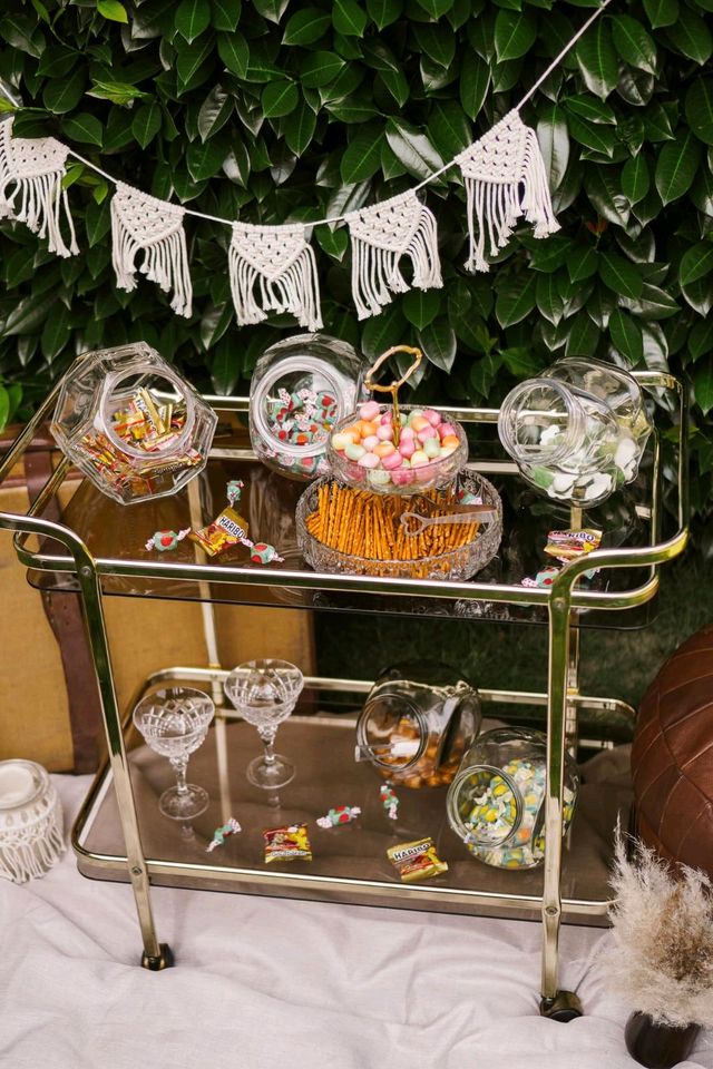 LEIHEN | Candybar | goldener Servierwagen | Hochzeit | Geburtstag in Kappelrodeck