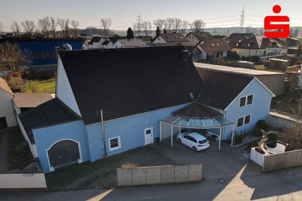 Großzügiges Einfamilienhaus mit Einliegerbereich in Kolitzheim