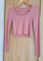 Rosa Croptop mit Kräuselsaum Strickpulli Hessen - Herborn Vorschau