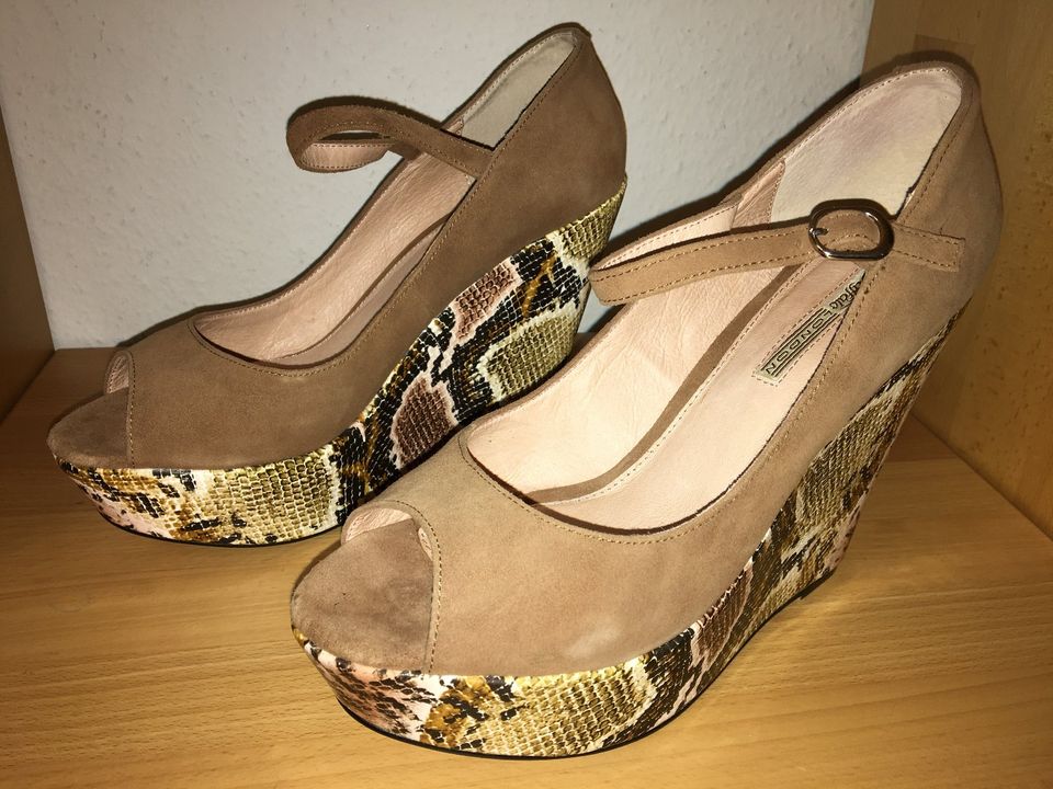 Buffalo London Plateau Sandalette Größe 42 Braun Snake NEU in Rosenheim