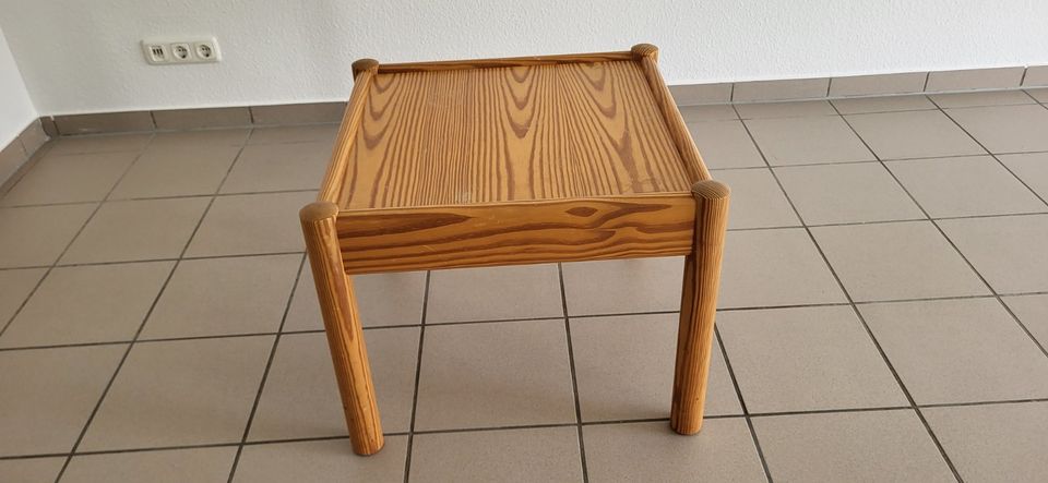 Couch Tisch Kiefer H 50 x B 60 x L 60 cm in Hürth