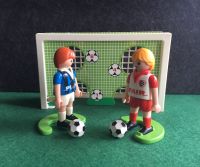 Playmobil Fußball Set 2 Spieler mit Tor 2 Bälle Hessen - Diemelsee Vorschau