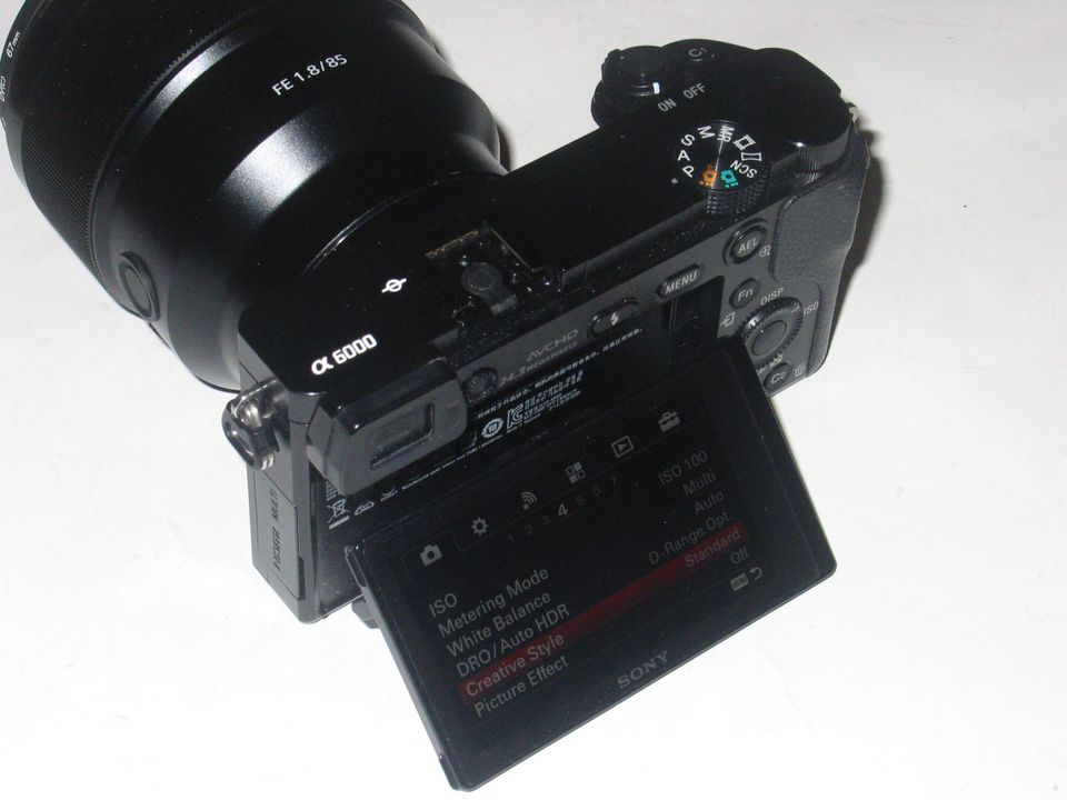 Sony alpha 6000, 24,3 Megapixel, spiegellose Systemkamera Gehäuse in München