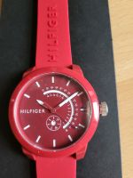 TOMMY HILFIGER Herren Armbanduhr rot Neu! NP 119 Euro Friedrichshain-Kreuzberg - Kreuzberg Vorschau