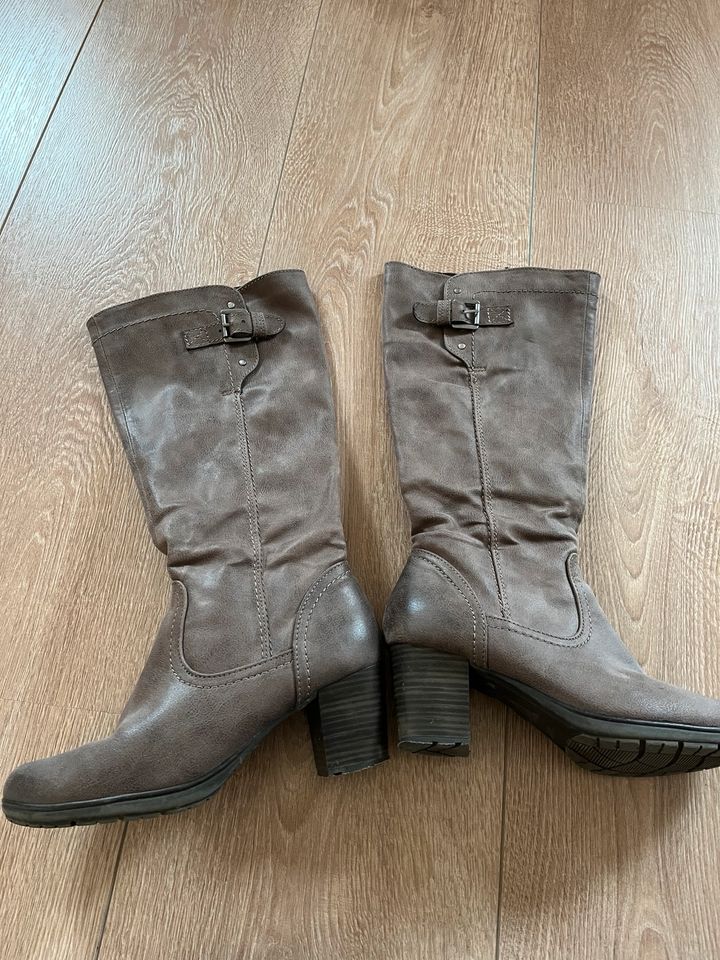 Jana Winterstiefel Stiefel leicht gefüttert Weite H mit Absatz in Langensendelbach