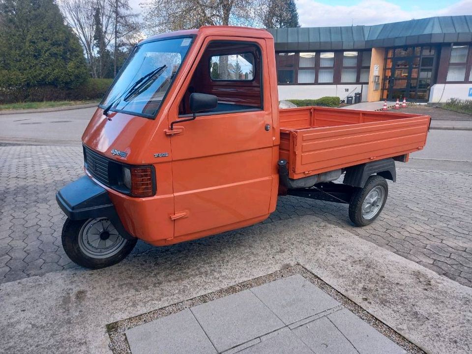 Orangene Piaggio Ape TM 602 Antrieb überholt in Kusterdingen