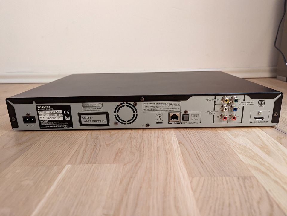 Toshiba HD EP30 KE / HD DVD Player in Besigheim