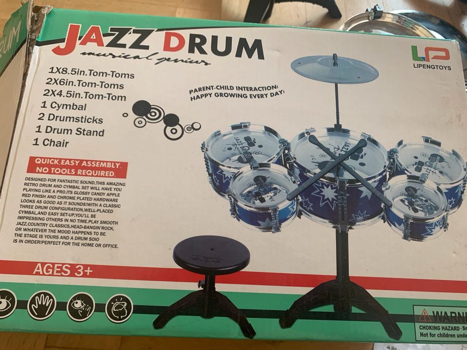 Spielzeug Schlagzeug für Kinder in Leipzig