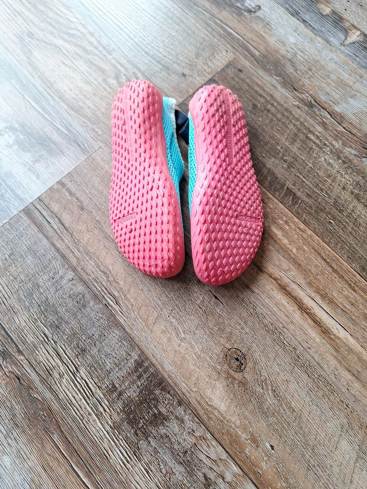 Badeschuhe Decathlon Gr. 28/29 in Kelkheim