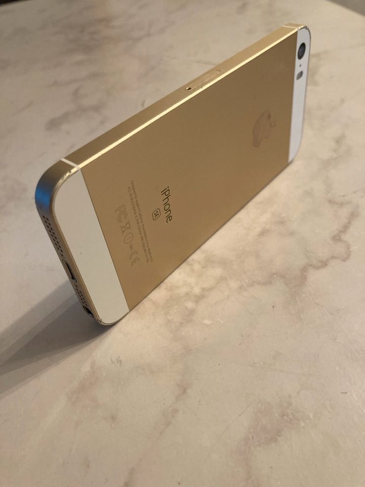 iPhone SE 32 gb weiß&gold in Moers