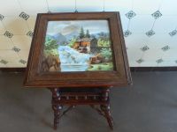kleiner charmanter Holztisch mit bildhafter Platte; Vintage Altona - Hamburg Ottensen Vorschau