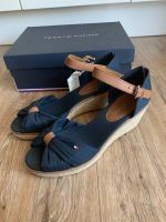 Tommy Hilfiger Keilsandalette Sandalette dunkelblau Baden-Württemberg - Hilzingen Vorschau