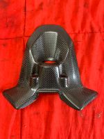 Ducati 848 1008 1198 Carbon Zündschloßabfeckung Niedersachsen - Hagenburg Vorschau