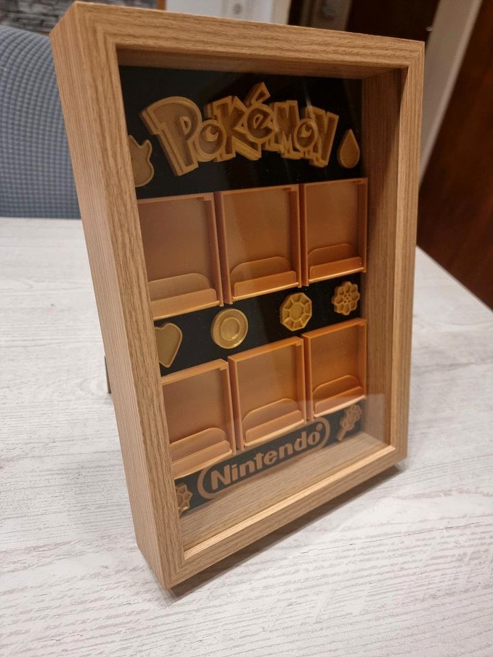 Pokemon Bilderrahmen für Editionen GBC/goldene Edition/Gaming Roo in Waxweiler