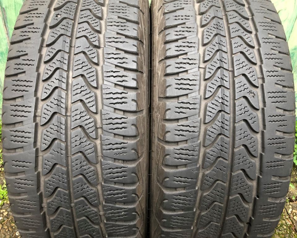 Winterreifen 2x 215/65 R15 C 104/102T Good Year Ultra Grip Cargo in Hochheim am Main