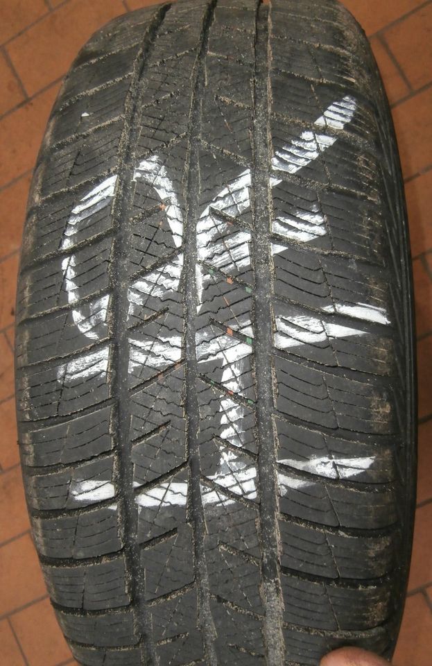 Audi A4 Audi A4 Avant B8 B81 Winterräder Reifen 225/55 R16 99H in Rehna