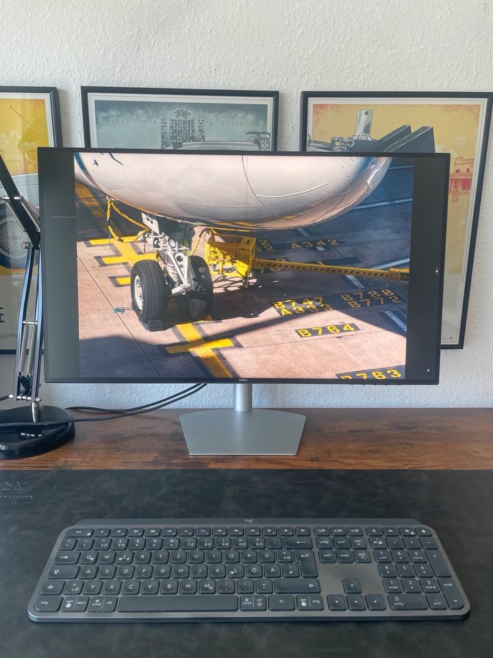 27 Zoll Dell Ultra Thin Monitor inkl. OVP (Pixelfehler) in Hamburg