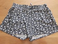 Manguun Shorts, blau, Blumen, Gr. 158/164 Sachsen - Chemnitz Vorschau