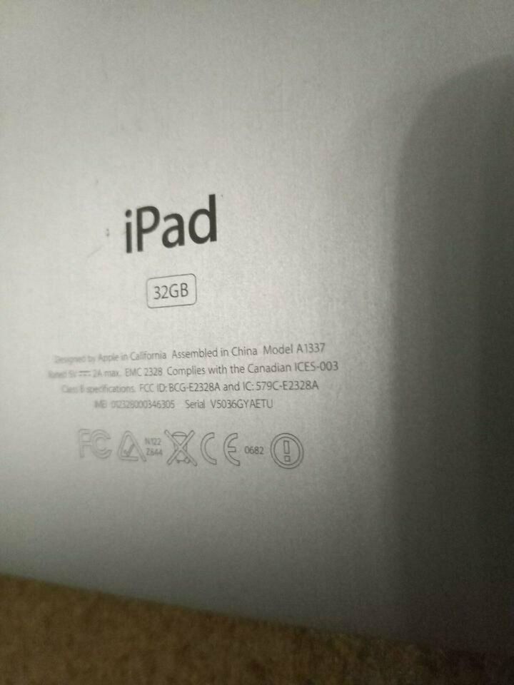 Original iPad A1337 32gb / Wifi+Cellular 2011 in Mörfelden-Walldorf