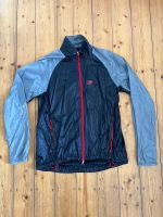 Nike Vintage / Laufjacke / Ultra leicht / Größe M Hessen - Darmstadt Vorschau