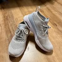NIKE Damenschuh Leipzig - Schönefeld-Abtnaundorf Vorschau