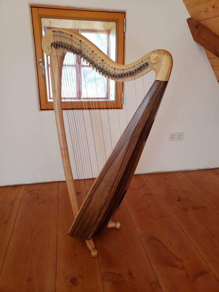 Klangschiff- Harfe, Harfe, Keltische Harfe, Hakenharfe in Syke