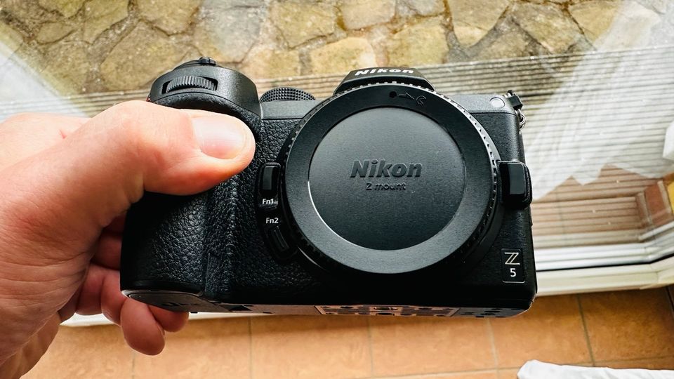 Nikon Z5 MegaSet. 4 Objektive neuwertig A+ - 780 Auslösungen in Haldensleben