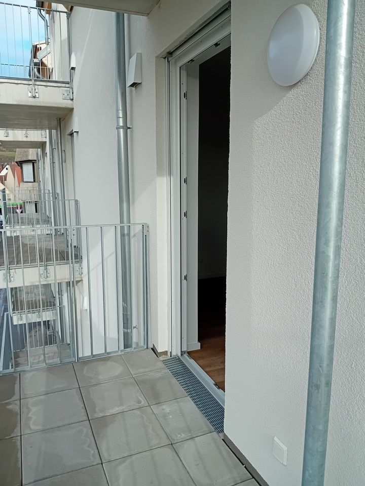 *Geräumige 1 Zimmer Wohnung in zentraler Lage - ideal für Senioren* in Bad Mergentheim