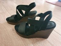 Sandale, Keilabsatz 10cm, Graceland, schwarz, Gr. 37, Neuwertig Wuppertal - Langerfeld-Beyenburg Vorschau