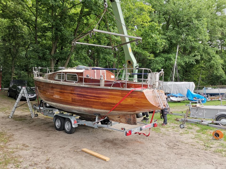 31' Mahagoni Segelyacht Sommerfeld Odin formverleimt, Bauprojekt in Berlin