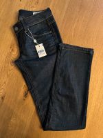 G-Star Jeans 3301 Straight WMN W28/L32 Medium Aged Nordrhein-Westfalen - Gronau (Westfalen) Vorschau