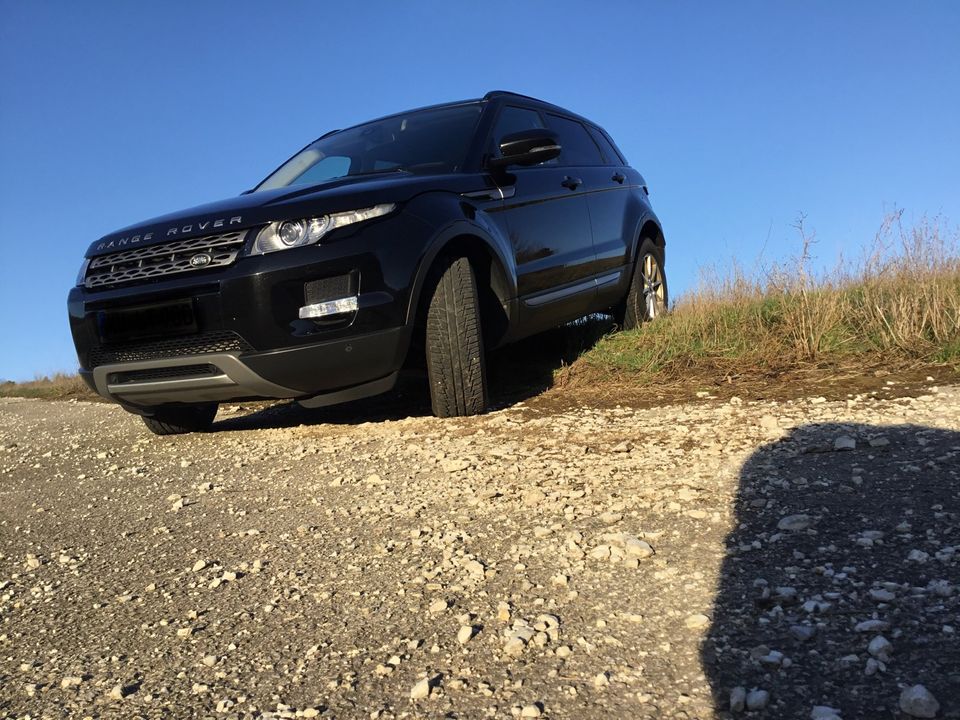 Hübscher Land Rover- Range Rover Evoque 2,2 diesel in Thurnau