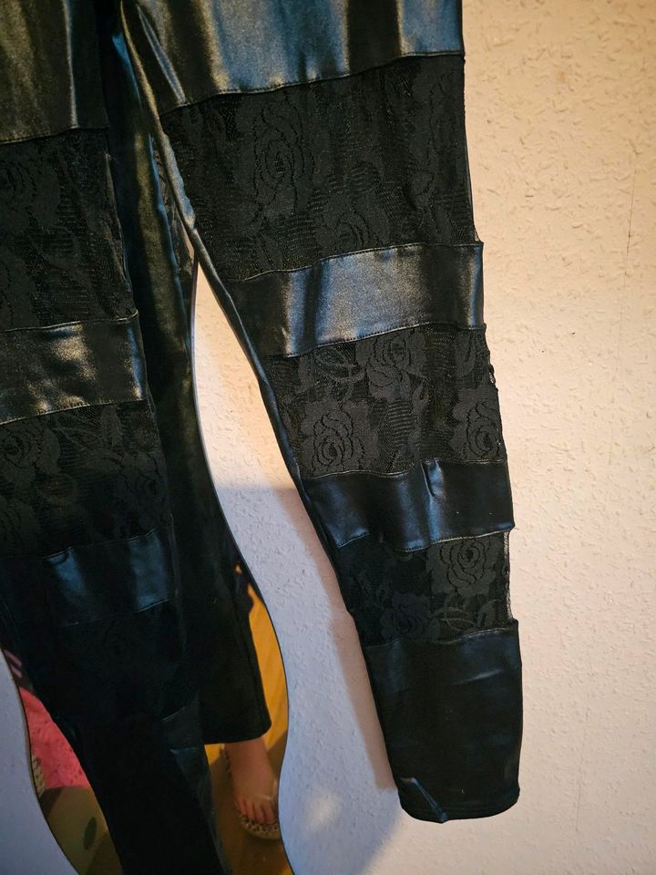 Neue Sexy Damen Leder Hose mit Spitze Größe L in Bochum